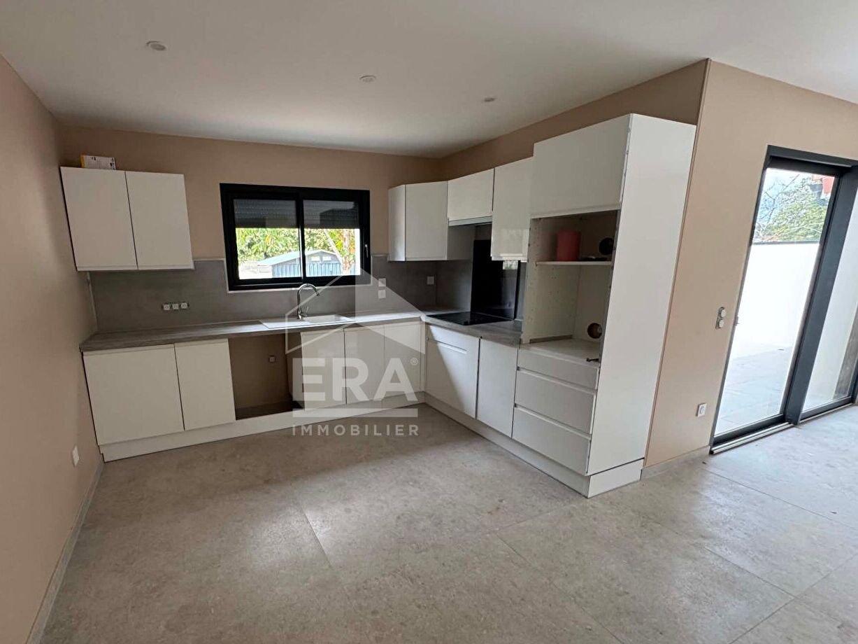 Maison à vendre, 102m², Saint-Seurin-sur-l'Isle