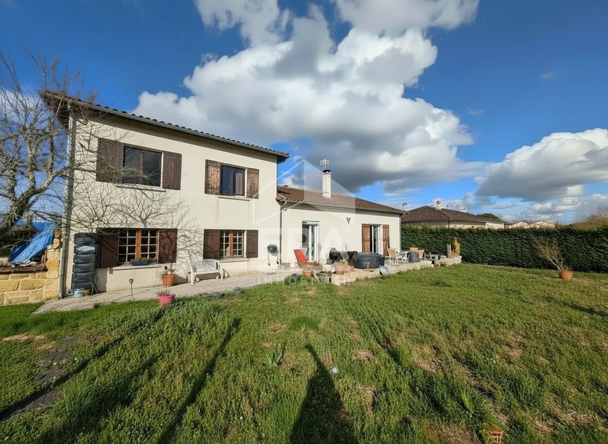 Maison à vendre, 164m², Montpon-Ménestérol