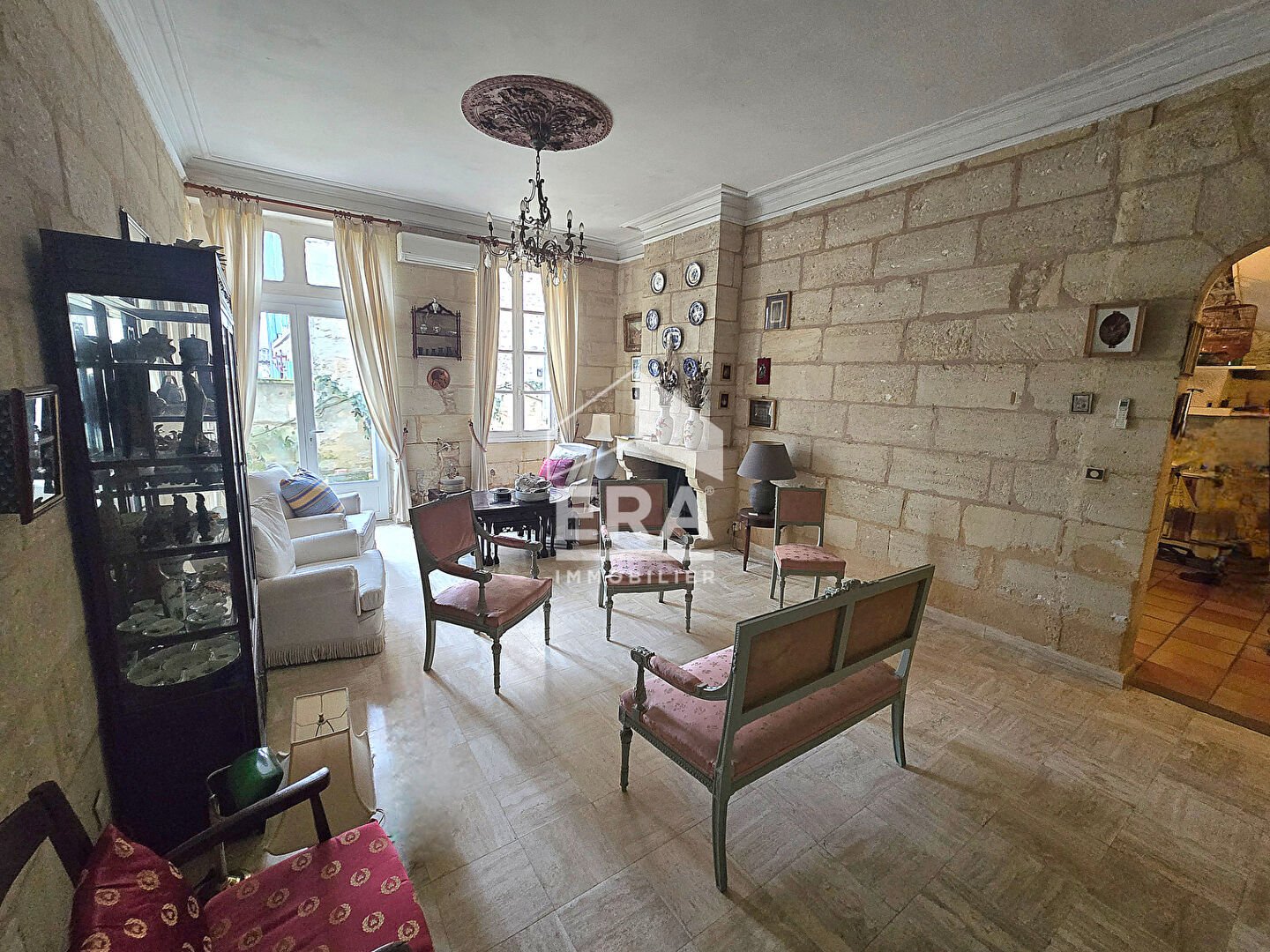 Maison à vendre, 190m², Saint-Seurin-sur-l'Isle