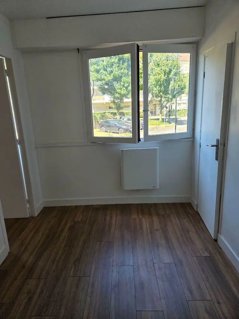 Appartement à louer, 33m², Longjumeau