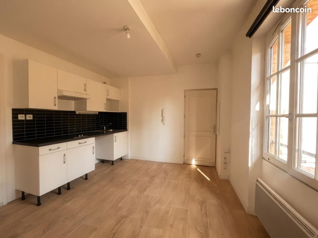 Appartement à louer, 19m², Montauban