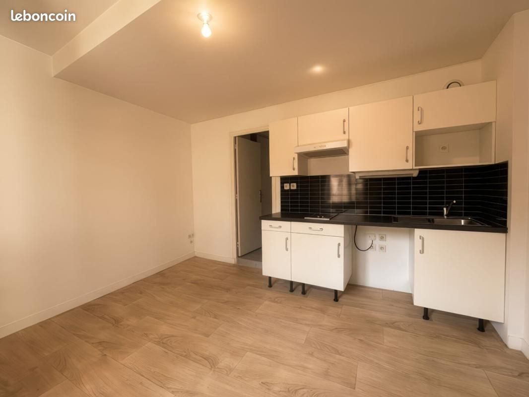 Appartement à louer, 19m², Montauban