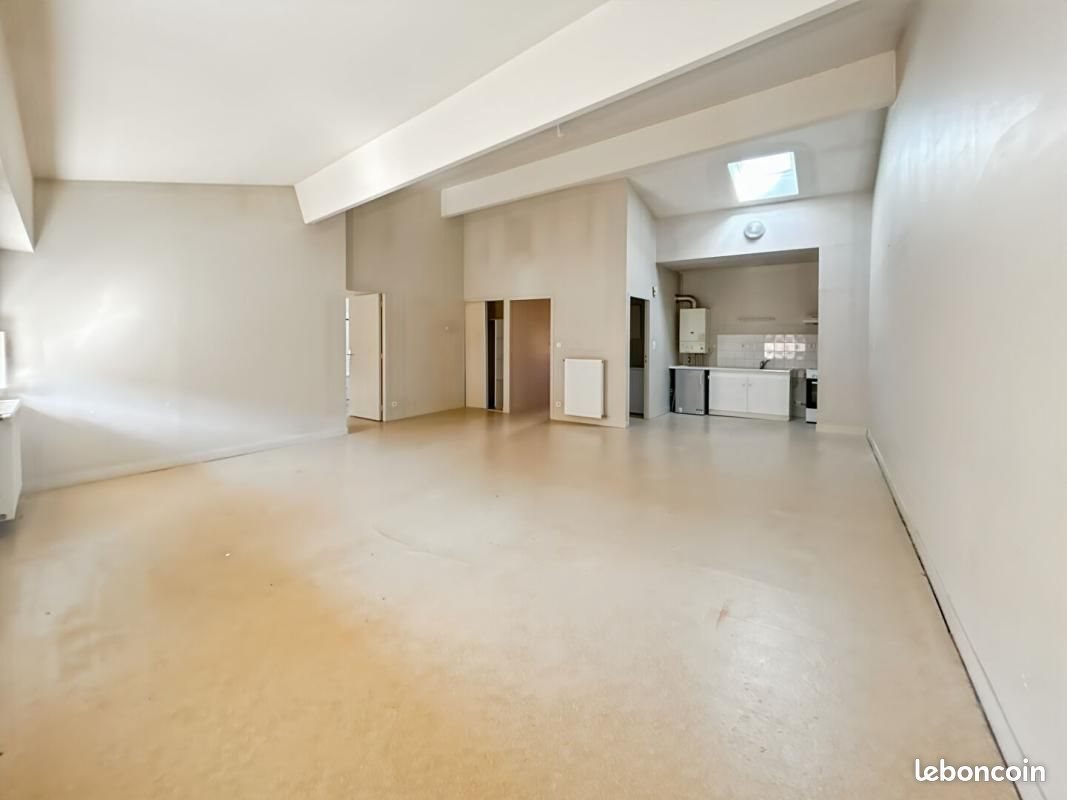 Appartement à louer, 70m², Caussade