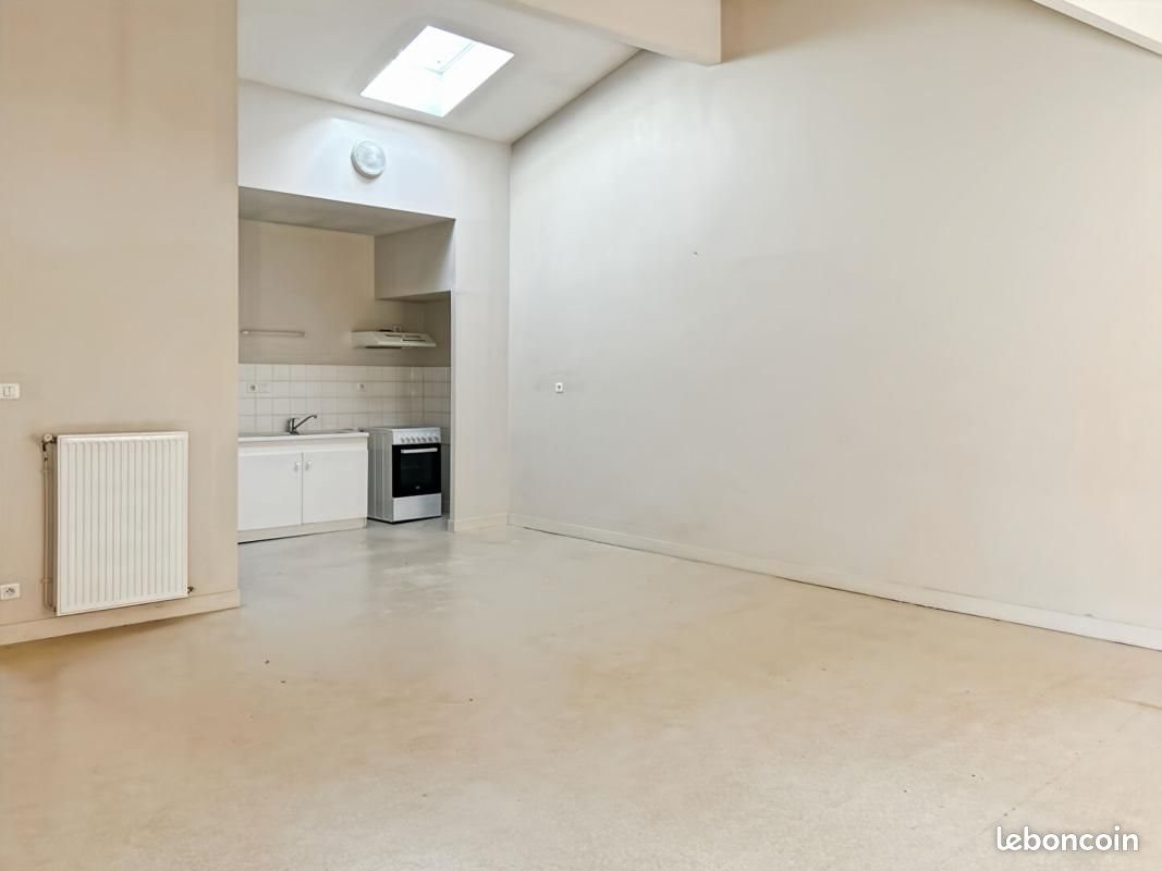 Appartement à louer, 70m², Caussade