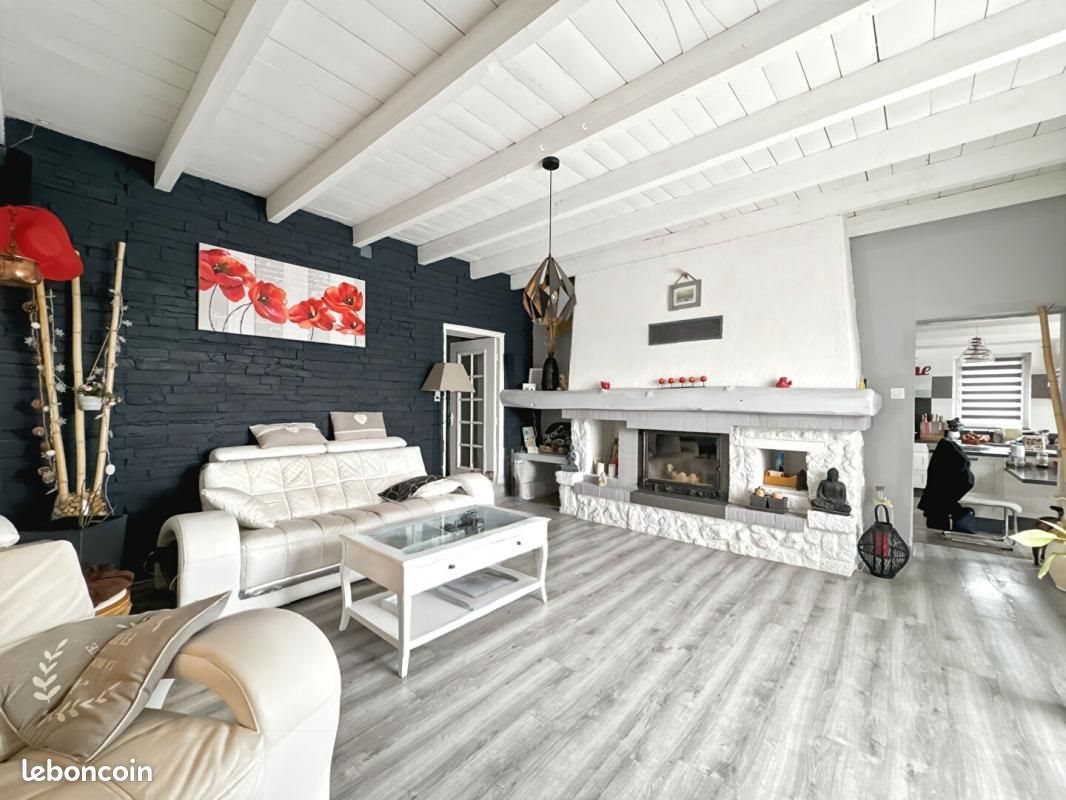 Maison à vendre, 220m², Saint-Nauphary