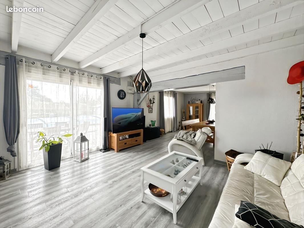 Maison à vendre, 220m², Saint-Nauphary