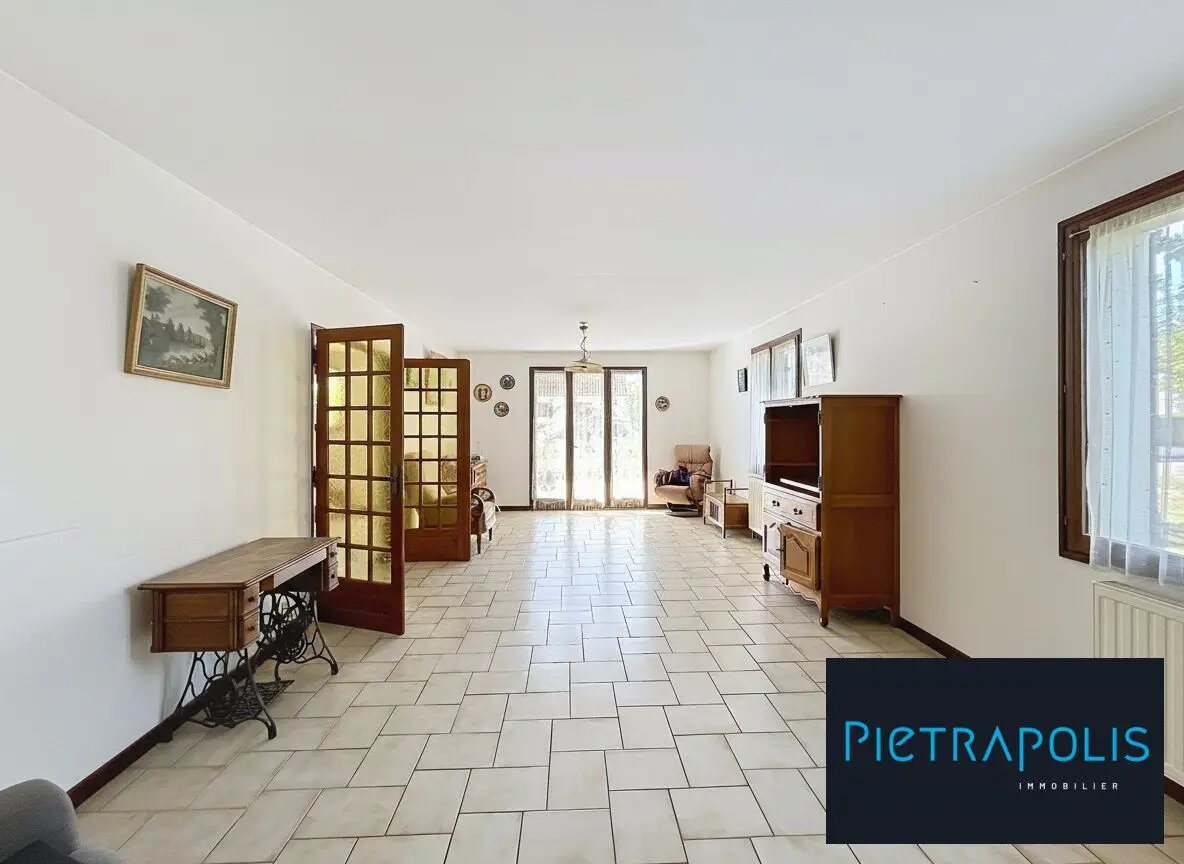 Maison à vendre, 141m², Villegusien-le-Lac