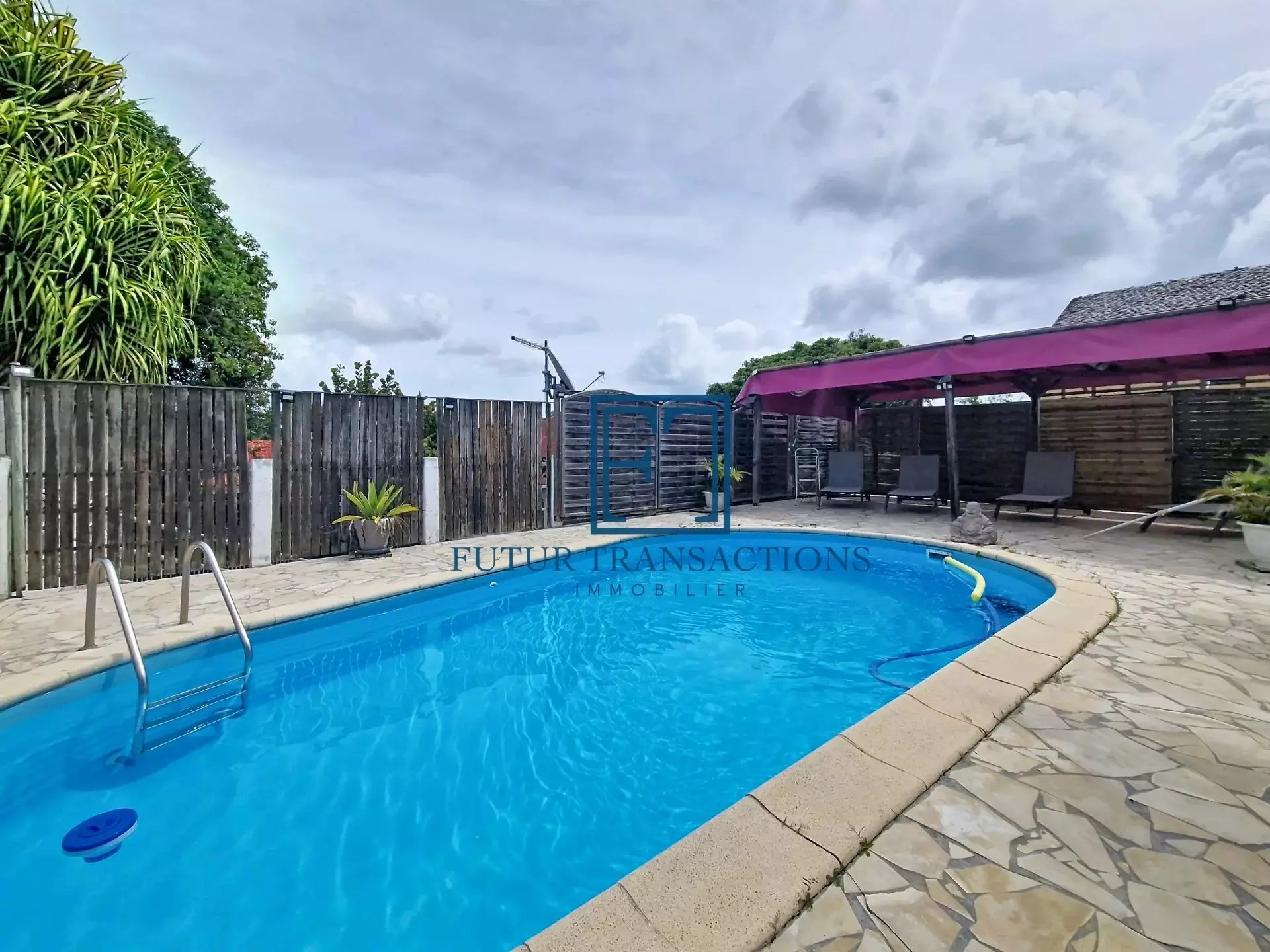 Maison à louer, 110m², Sainte-Anne