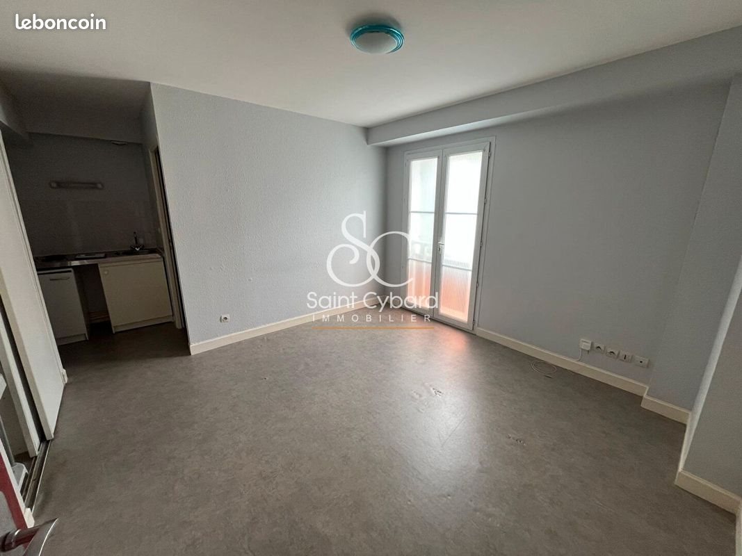 Appartement à louer, 20m², Angoulême
