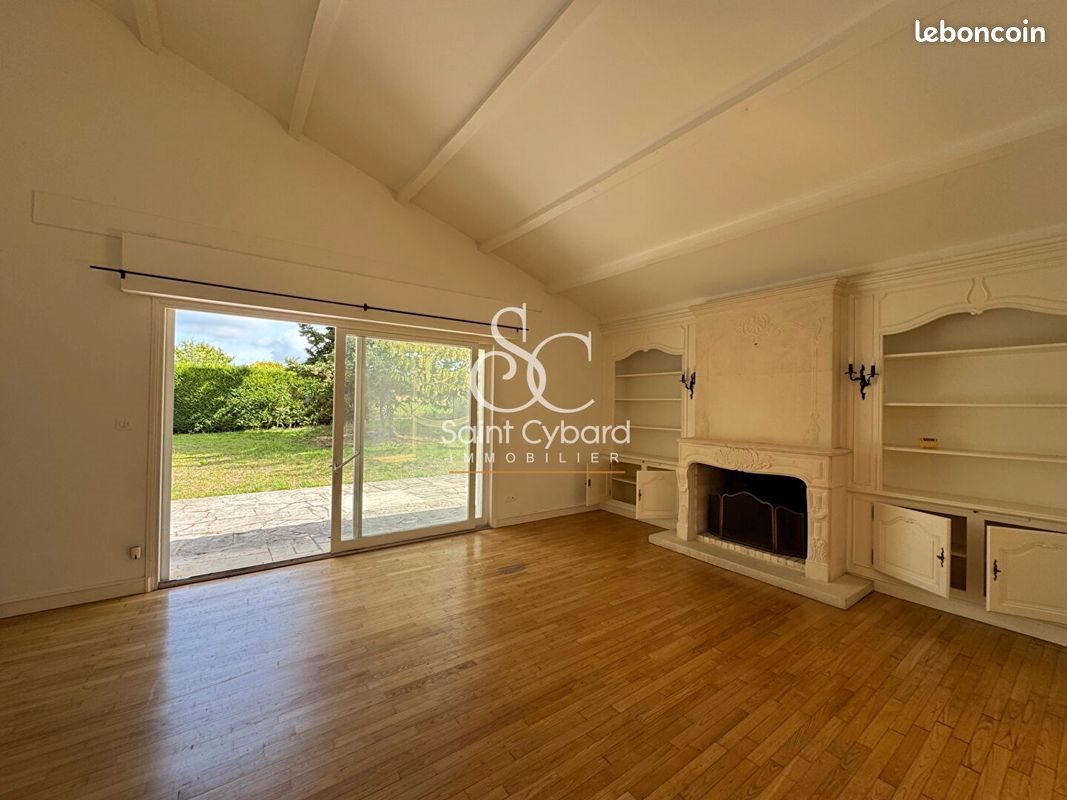 Maison à vendre, 124m², Voeuil-et-Giget