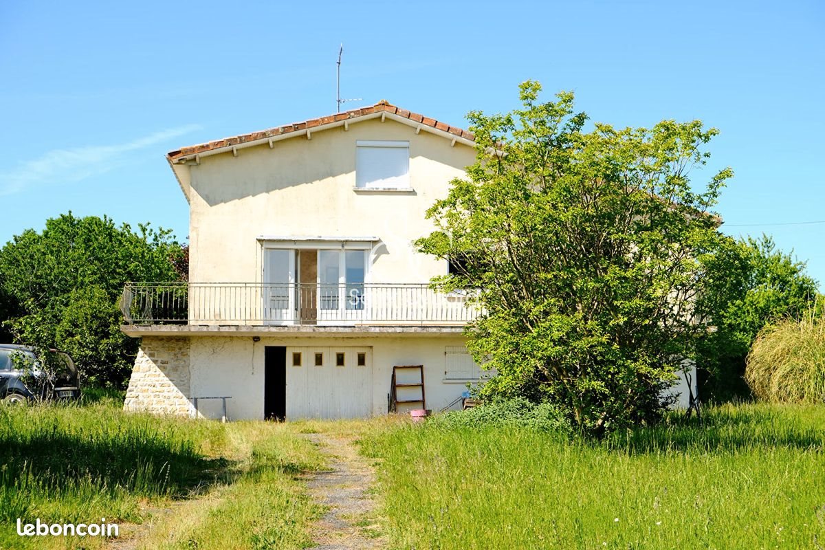 Maison à vendre, 98m², Hiersac