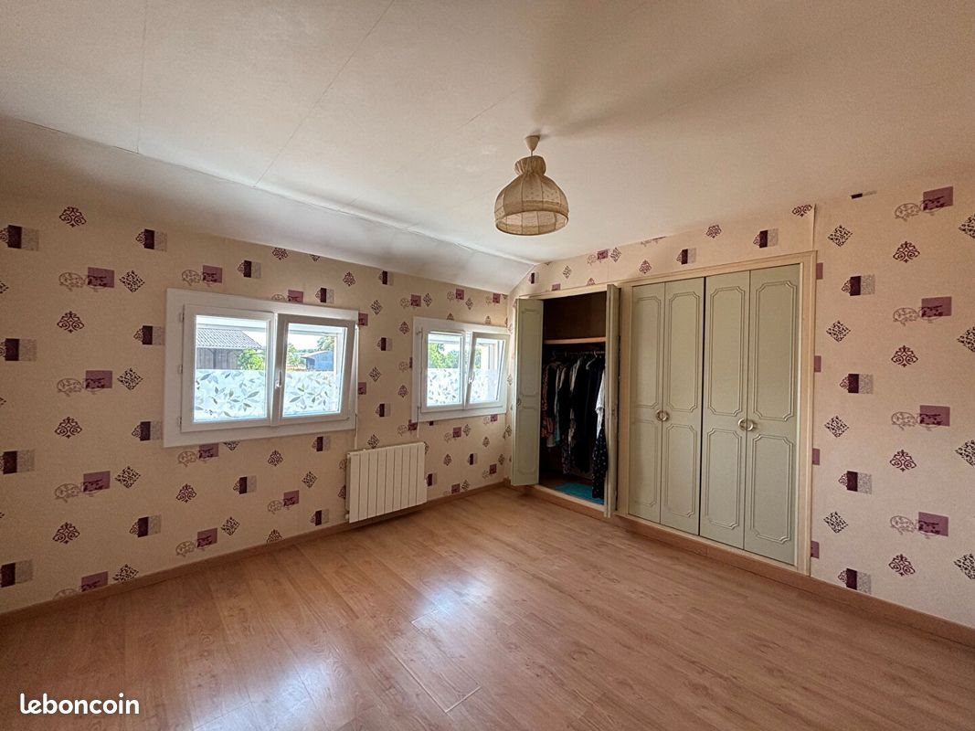 Maison à louer, 116m², Yèvres