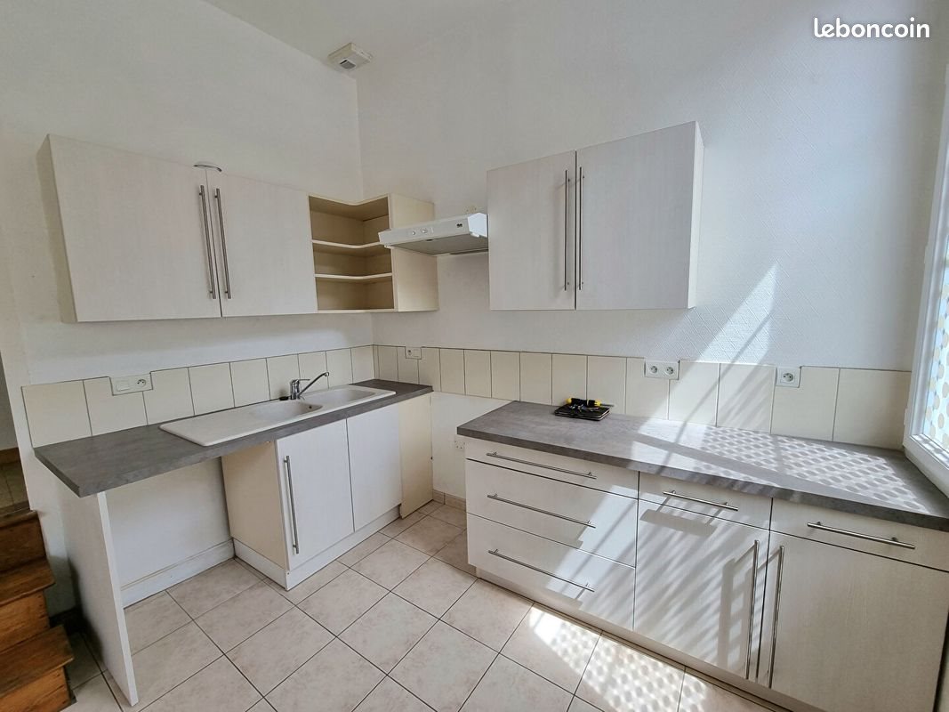 Appartement à louer, 51m², Brou