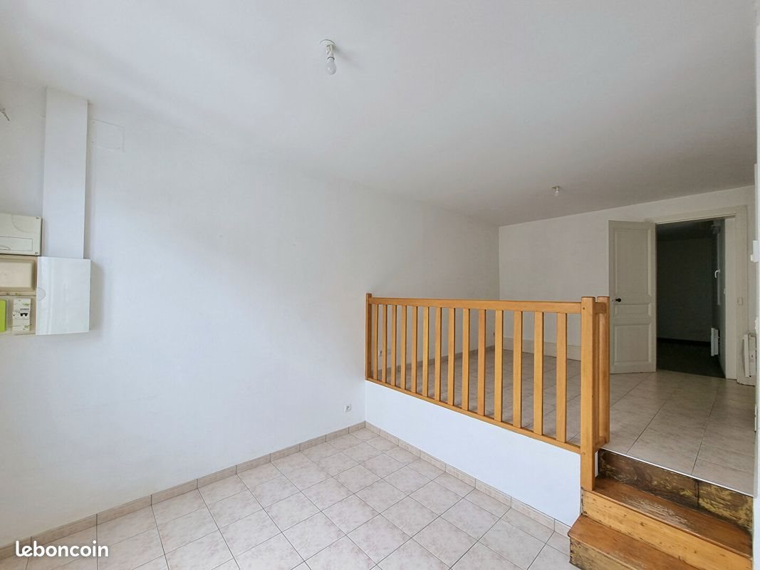 Appartement à louer, 51m², Brou