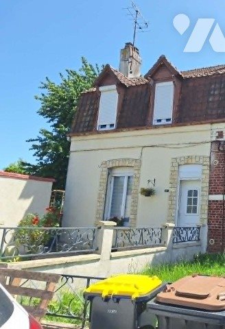 Maison à vendre, 81m², Etreux