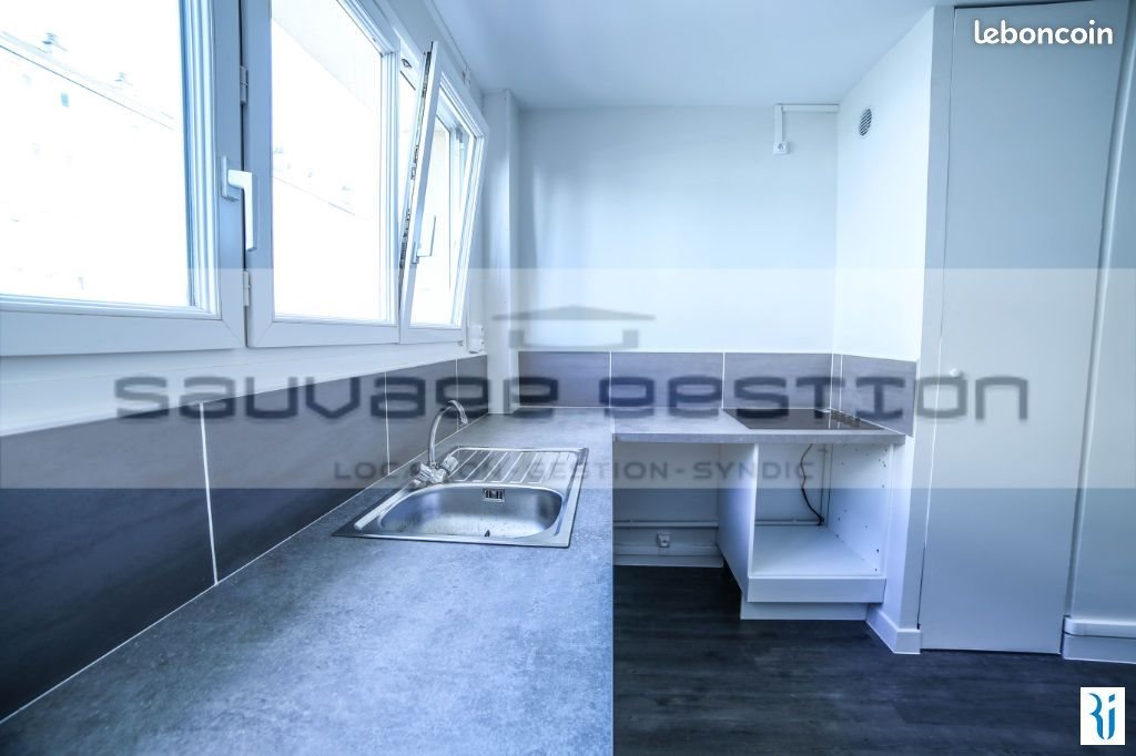 Appartement à louer, 61m², Petit-Couronne