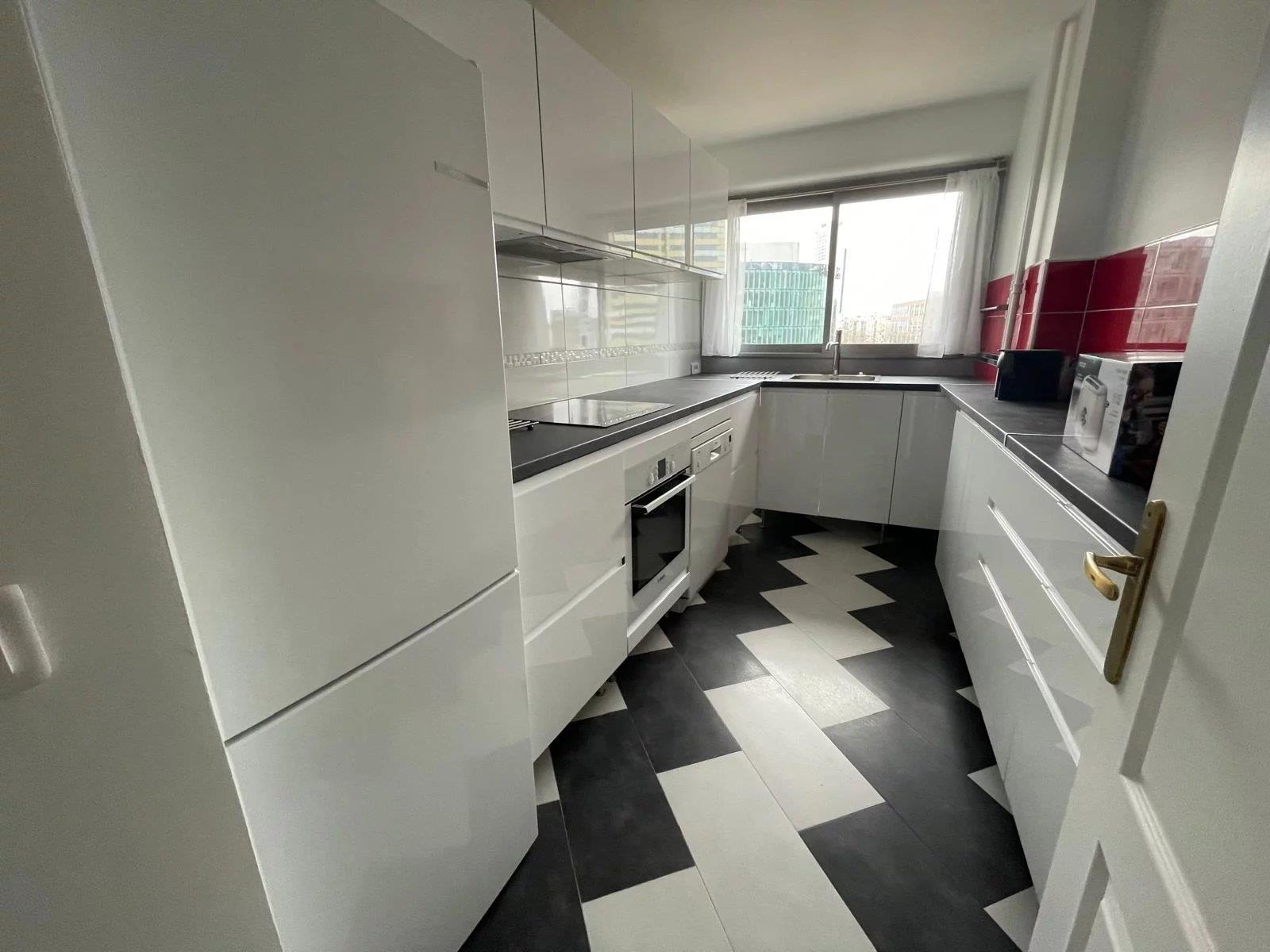 Appartement à louer, 87m², Courbevoie