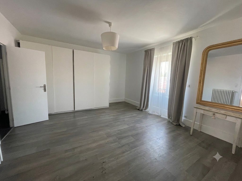 Maison à vendre, 266m², Varennes-Changy