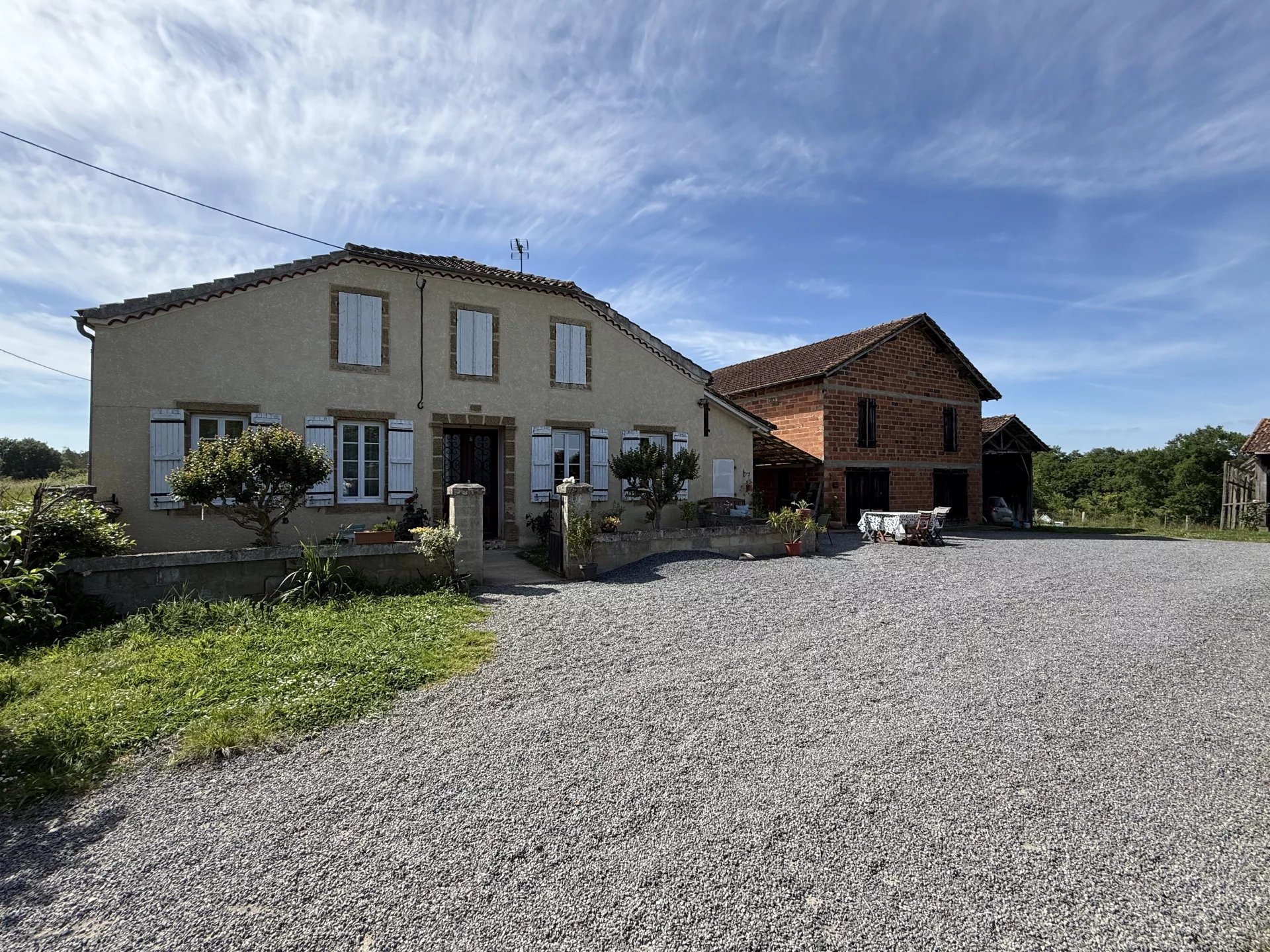 Maison à vendre, 165m², Laujuzan