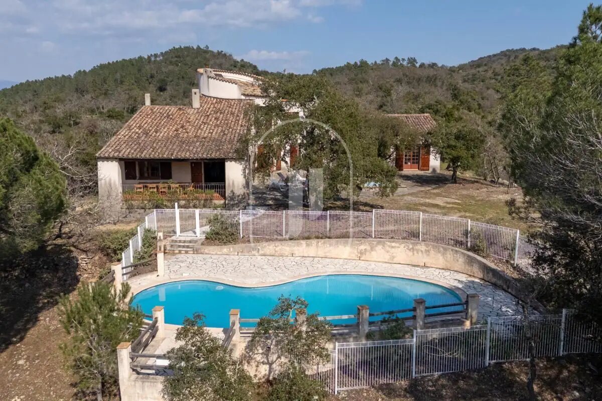 Maison à vendre, 246m², Les Arcs