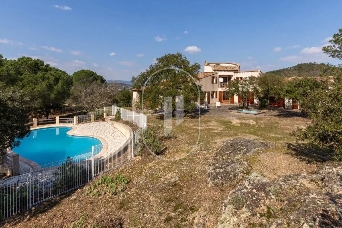 Maison à vendre, 246m², Les Arcs