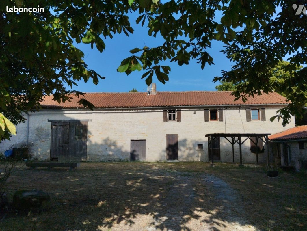 Maison à vendre, 143m², Chef-Boutonne