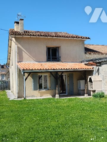 Maison à vendre, 98m², Loubillé