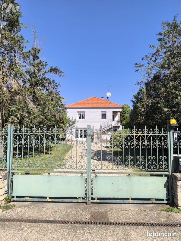 Maison à vendre, 185m², Lezay