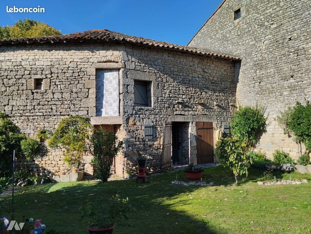 Maison à vendre, 92m², Chef-Boutonne