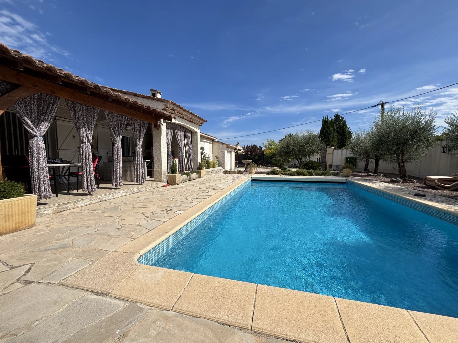 Maison à vendre, 100m², Figanières