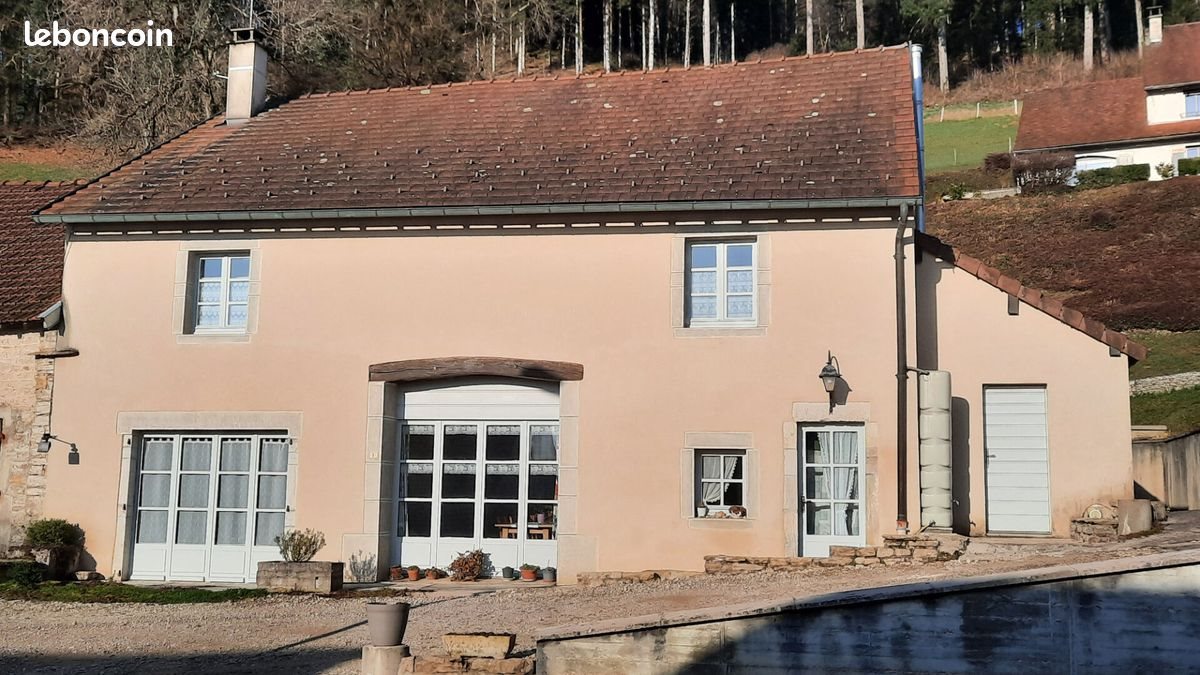 Maison à vendre, 195m², Orgelet