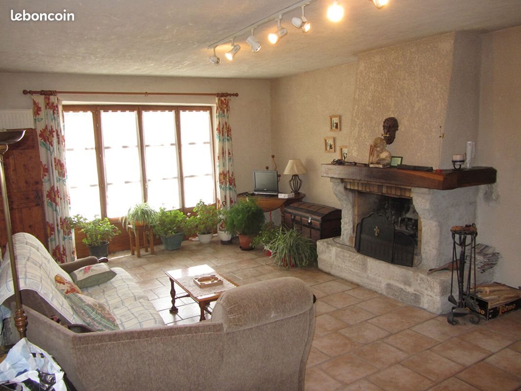 Maison à vendre, 195m², Orgelet