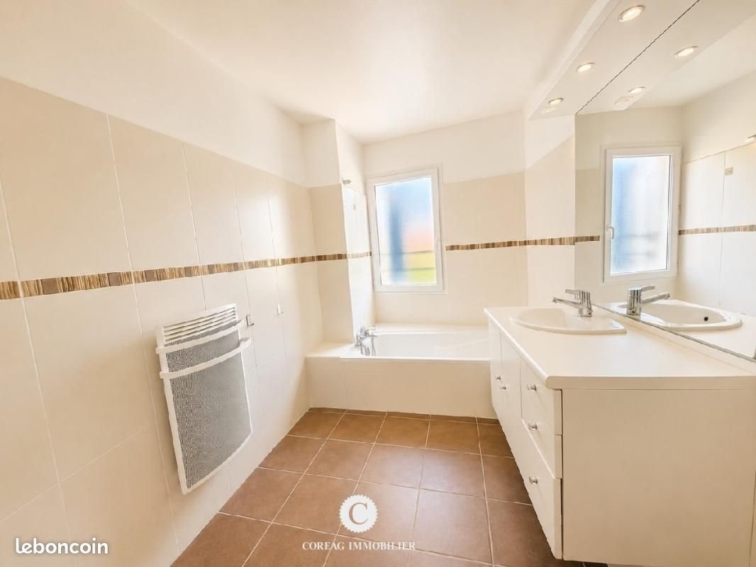 Appartement à vendre, 69m², Viuz-en-Sallaz