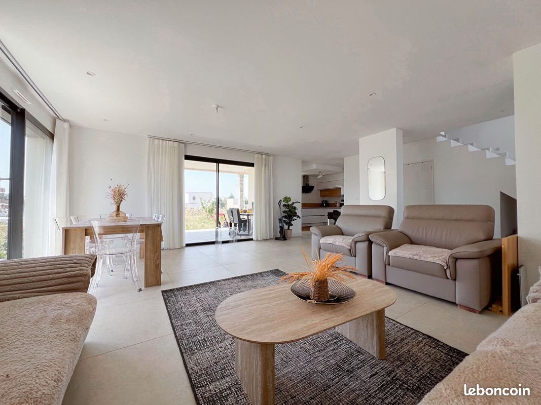Maison à vendre, 150m², Sainte-Gemmes-sur-Loire