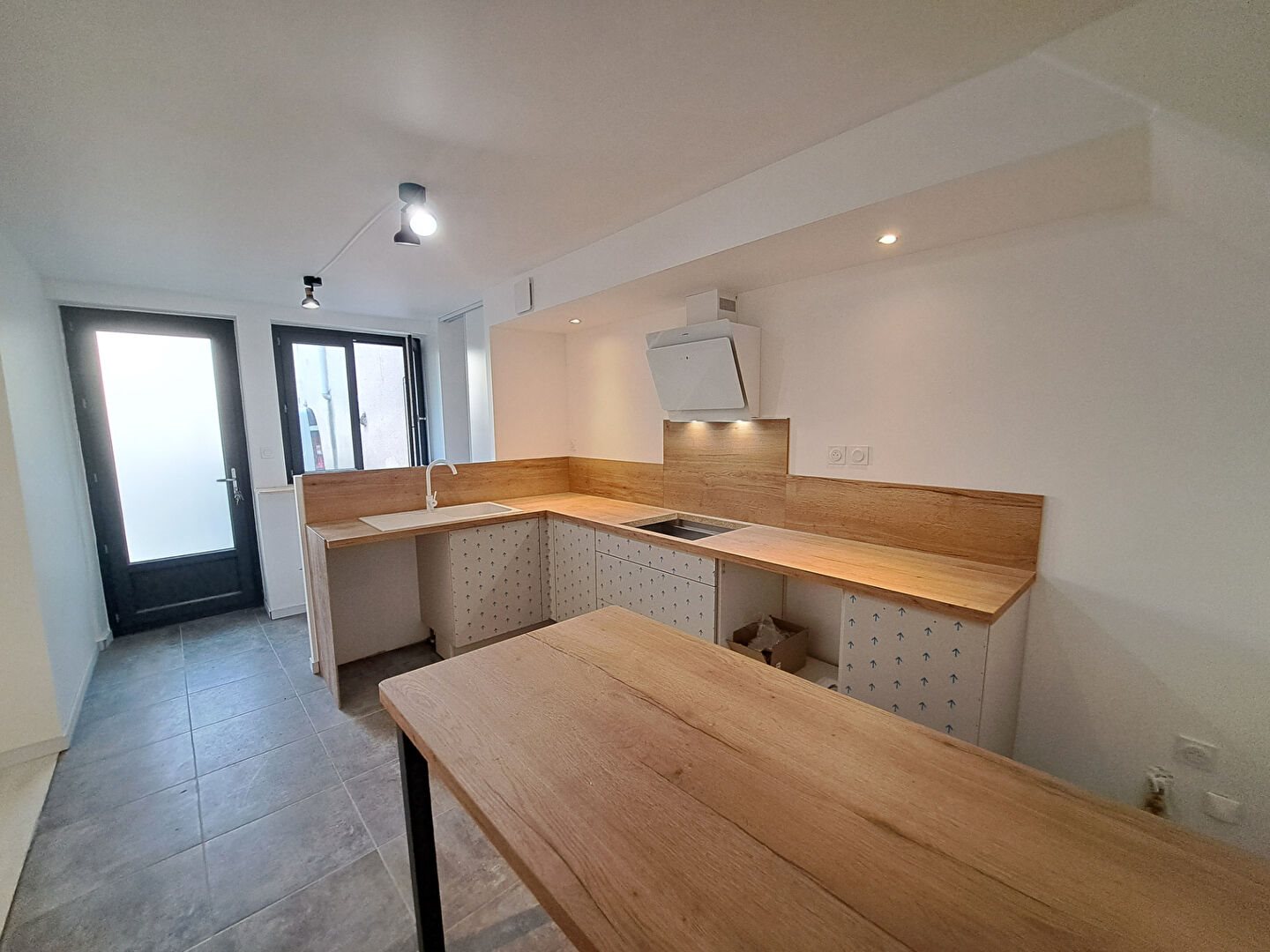 Maison à louer, 117m², Pomas