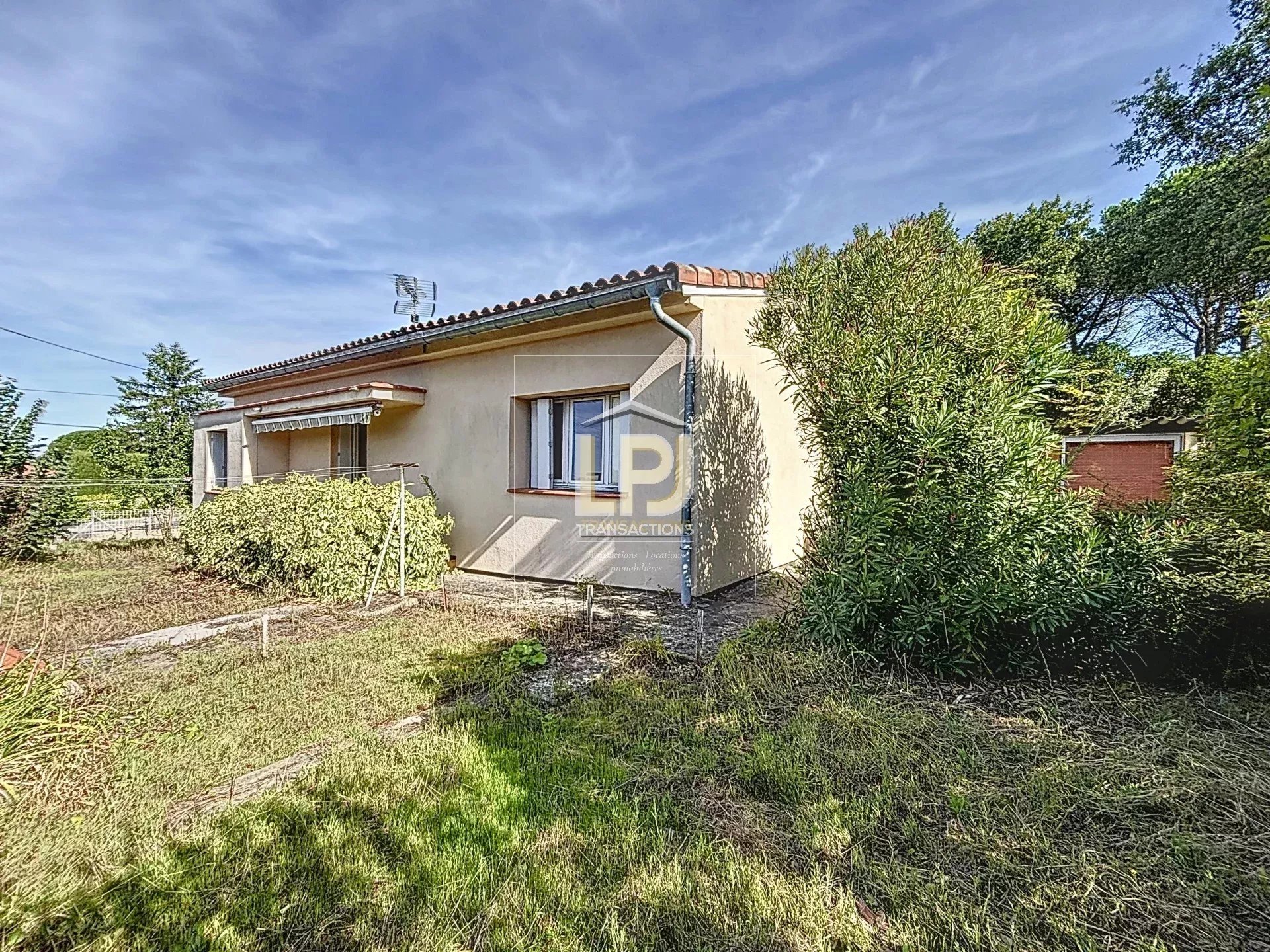 Maison à vendre, 3m², Saint-Geniès-Bellevue