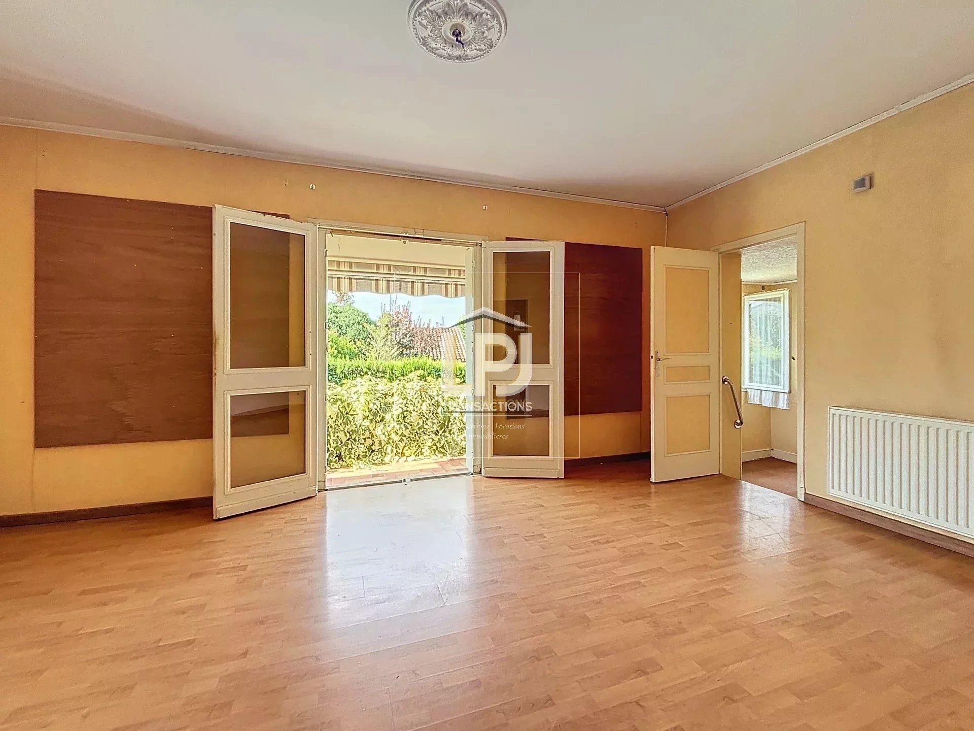 Maison à vendre, 3m², Saint-Geniès-Bellevue