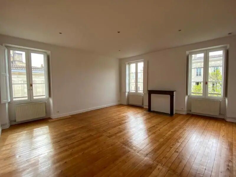 Appartement à louer, 113m², Bordeaux