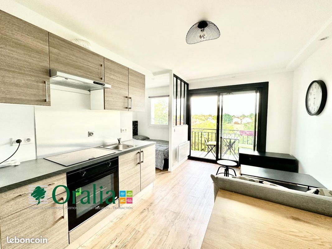 Appartement à louer, 24m², Talence
