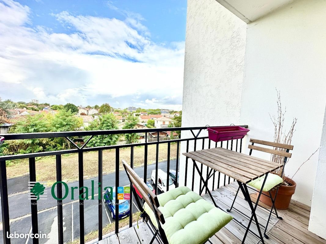 Appartement à louer, 24m², Talence