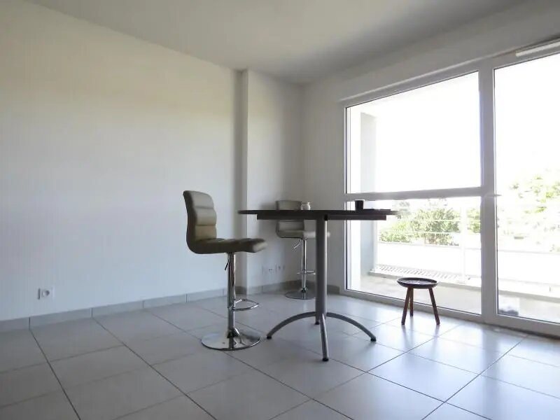 Appartement à louer, 43m², Bassens