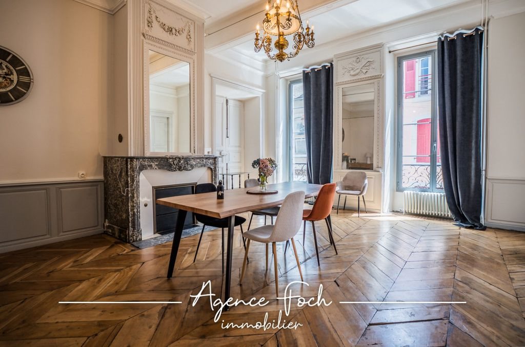 Appartement à vendre, 600m², Tarbes