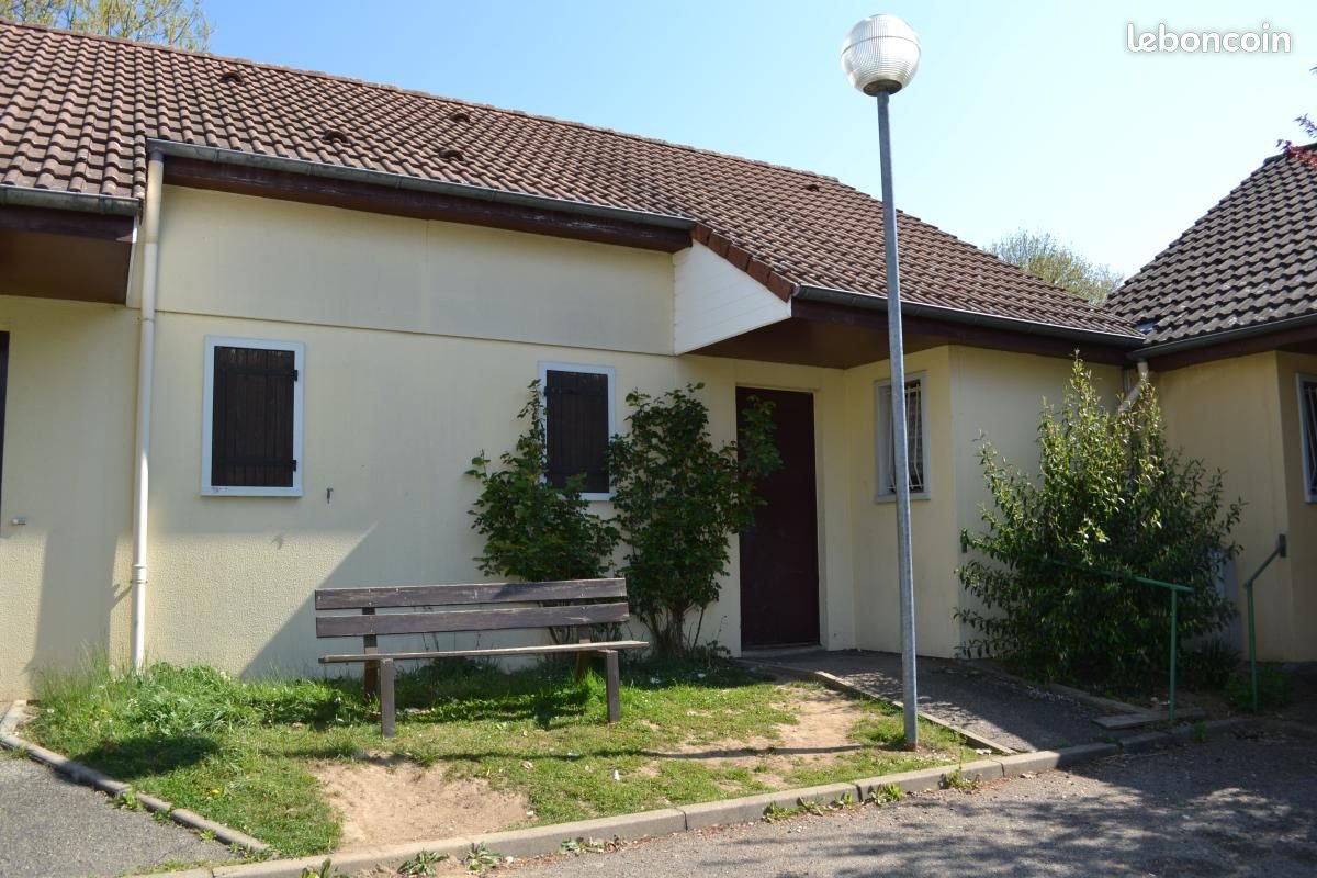 Maison à louer, 36m², Le Mayet-de-Montagne