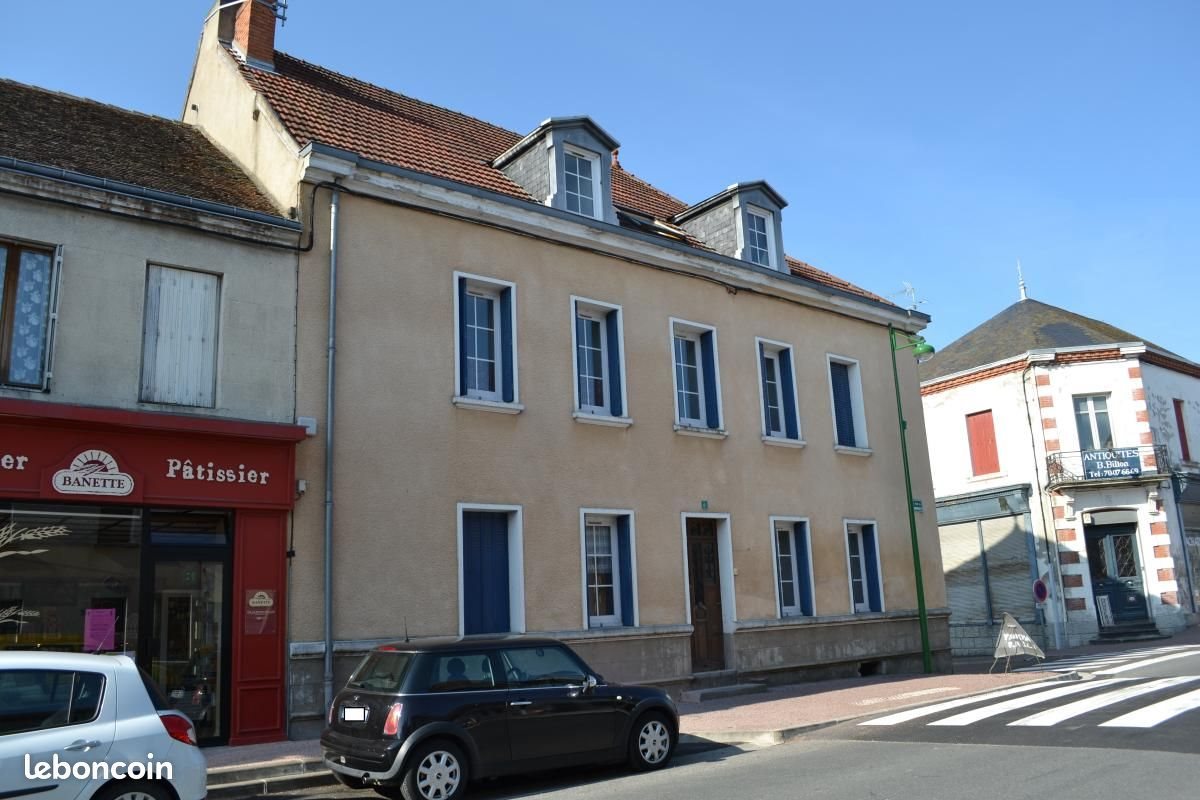 Appartement à louer, 75m², Montmarault
