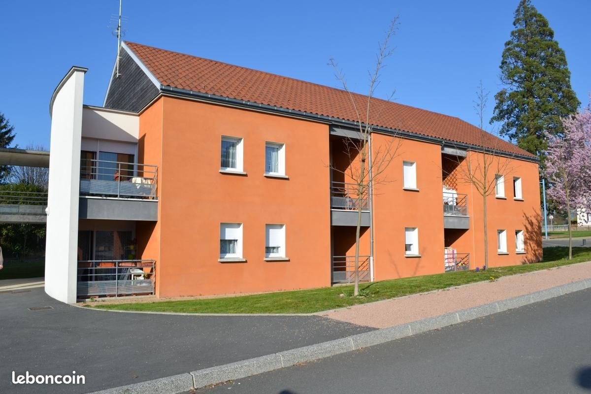 Appartement à louer, 104m², Cosne-d'Allier