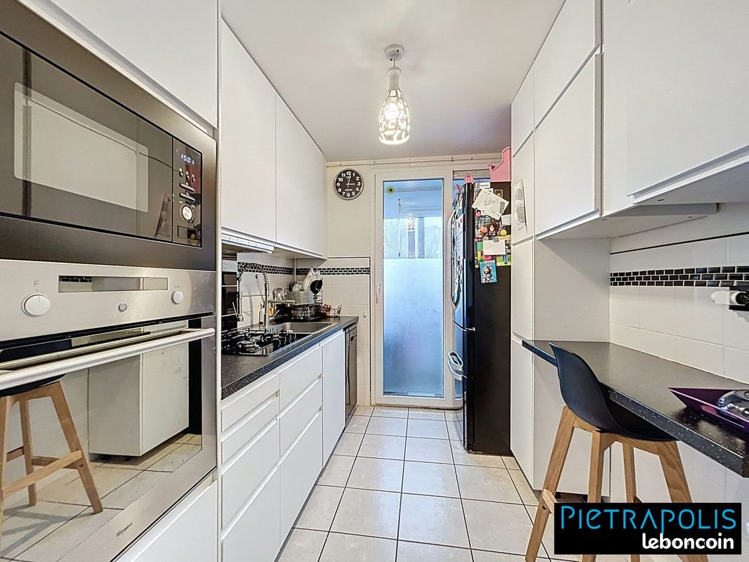 Appartement à vendre, 67m², Vénissieux