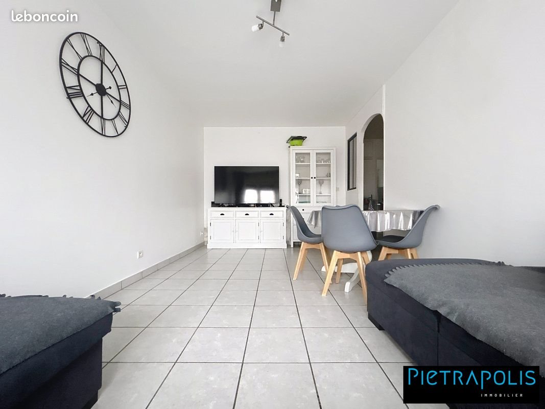 Appartement à vendre, 67m², Vénissieux