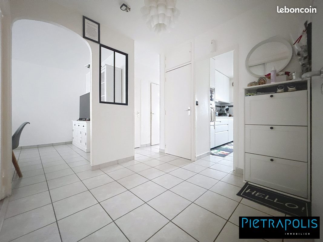 Appartement à vendre, 67m², Vénissieux