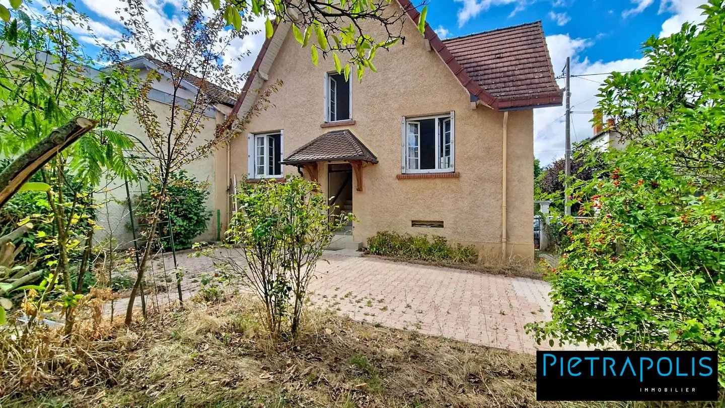 Maison à vendre, 86m², La Clayette