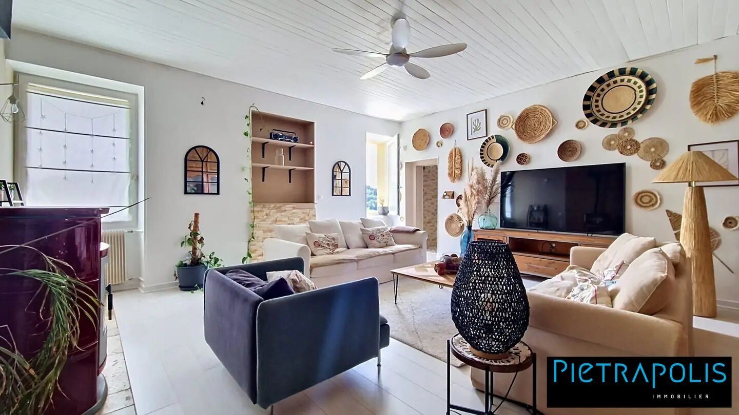 Maison à vendre, 220m², La Clayette